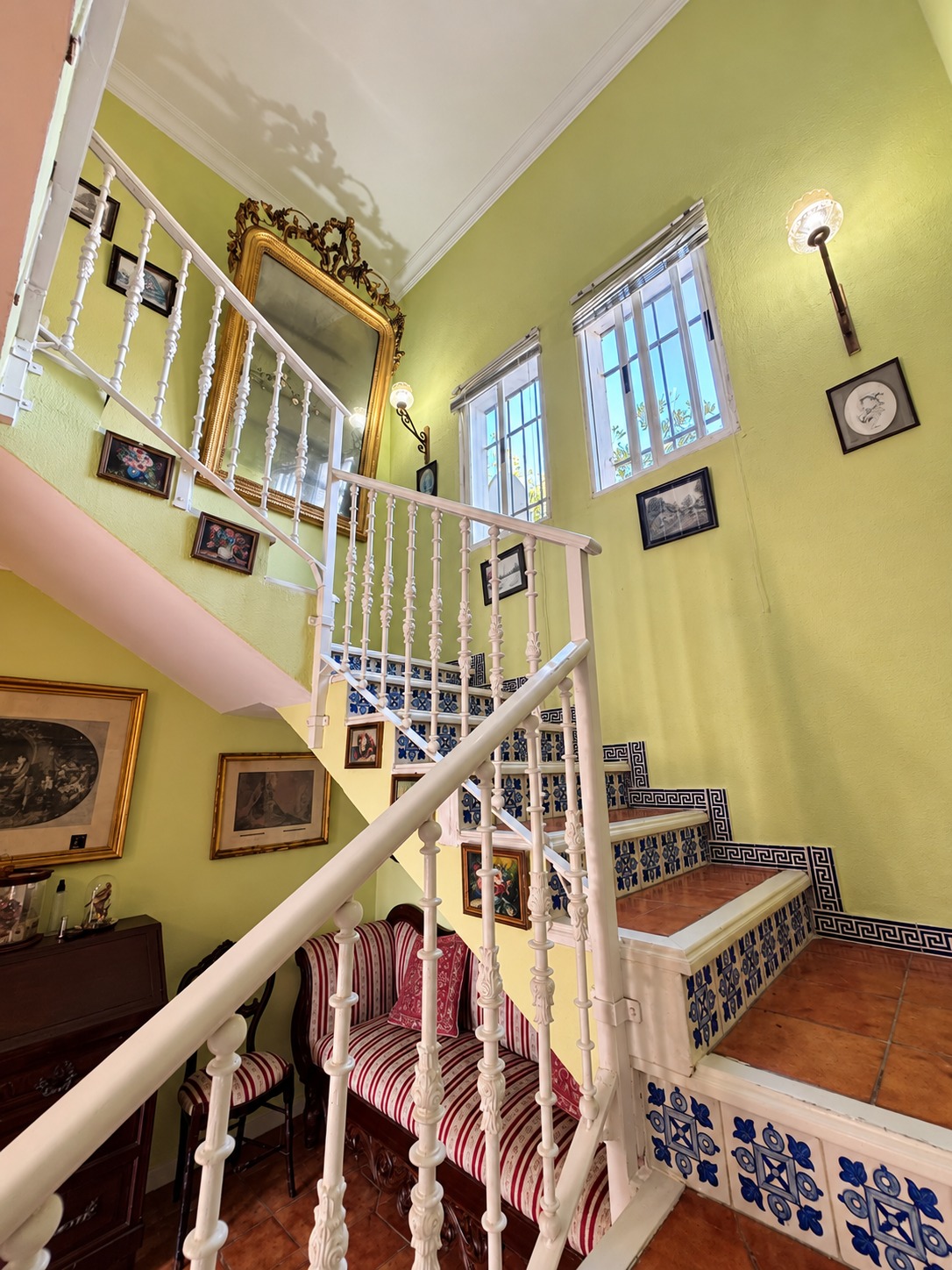 CHALET