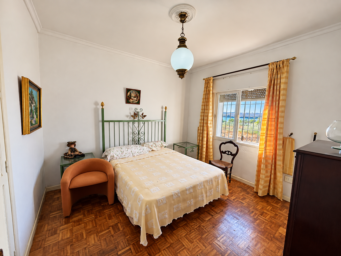 CHALET